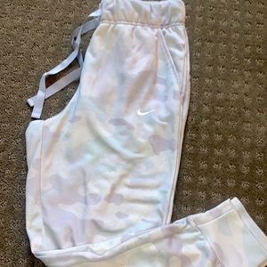 Nike joggers